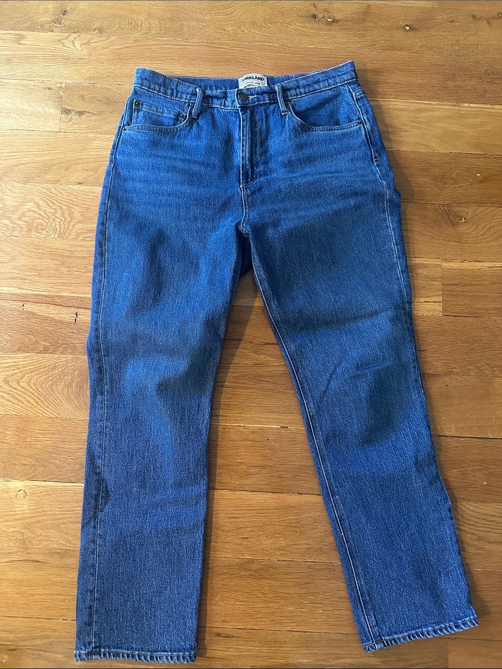 Women’s Straight Fit Denim Jeans in Blue